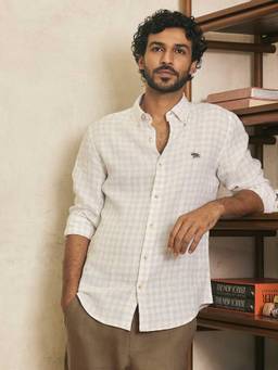 Andamen - Men European Linen Checked Slim Fit Shirt