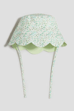 H&M - Girls Green Scalloped Bucket Hat