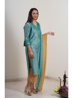 Finethreads by Hina & Nikhat - Teal Mehr Kurta with Pant and Dupatta