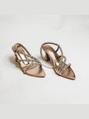 Rose Gold color option