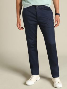 Dockers - Men Navy Blue Mid Rise Skinny Fit Trousers