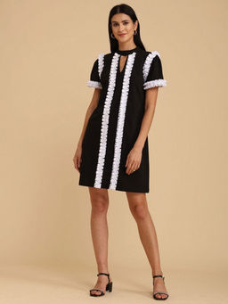 BOHO-CHIC By Sukriti Jain - Black Gather Detailed Monochrome Dress