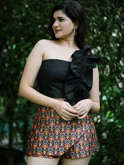 GARDEN PARTY - Black Polyester Sleeveless Solid/Plain Crop Top