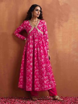 trueBrowns - Red Print Flared Anarkali Kurta with Pant (Set of 2)