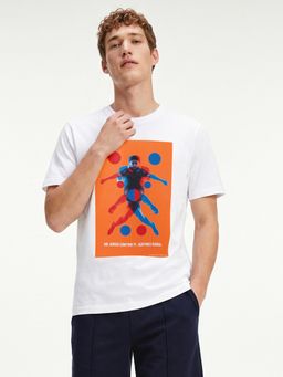 United Colors of Benetton - Relaxed Fit Round Neck Graphic Print Fifa Juego T-shirt