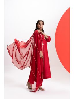 EESHA GUPTA - Gota Embroidered Kurta with Pant and Dupatta