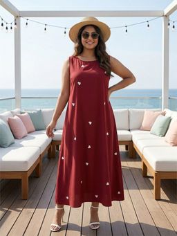 Qurvii - Maroon Heart Print A-Line Dress