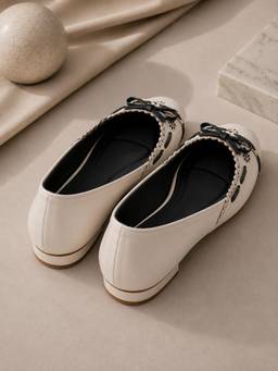 drunch - Women White Ballerina