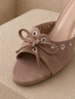 drunch - Beige Eclipse Suede Heels
