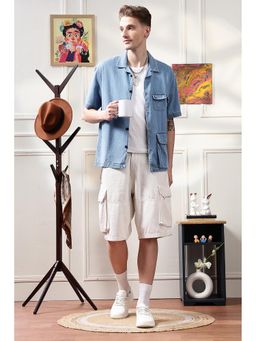 Eszett - Men Blue Solid Half Sleeves Casual Shirt