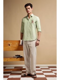 Eszett - Men Green Solid Full Sleeves Casual Shirt