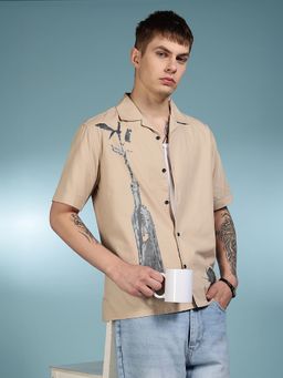 Eszett - Men Beige Self Design Half Sleeves Casual Shirt