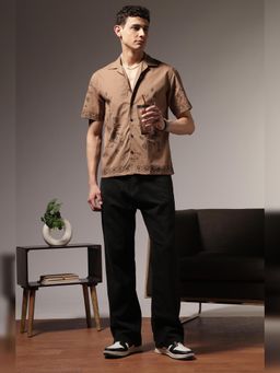 Eszett - Men Brown Floral Half Sleeves Casual Shirt