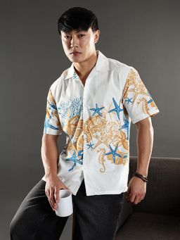 Eszett - Men Self Design Half Sleeves White Casual Shirt
