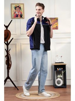 Eszett - Men Black Colorblock Three Fourth Sleeves Casual Shirt