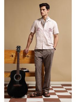 Eszett - Men Pink Solid Half Sleeves Casual Shirt
