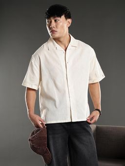 Eszett - Men Beige Solid Half Sleeves Casual Shirt