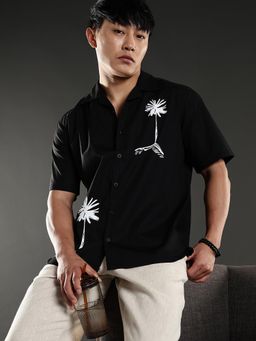 Eszett - Men Black Cotton Graphic Casual Shirt