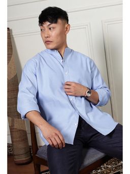 Eszett - Men Blue Cotton Solid Casual Shirt