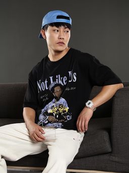 Eszett - Men Not Like Us Black Oversized T-Shirt