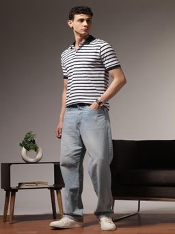 Eszett - Men White Cotton Stripes Regular Fit Polo T-Shirt