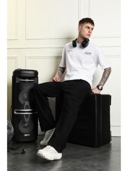Eszett - Men's White Cotton Typography Oversized Fit T-Shirt