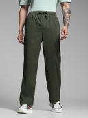 Green color option, Sold out, Currently selected