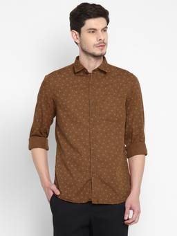 Turtle - Men Cotton Slim Fit Brown Printed Casual Shirt