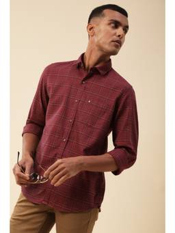 Turtle - Men Cotton Slim Fit Maroon Checkered Casual Shirt