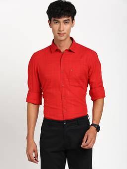 Turtle - Men Cotton Slim Fit Red Checkered Casual Shirt