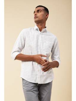 Turtle - Men Cotton Slim Fit White Printed Casual Shirt