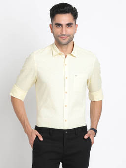 Turtle - Men Cotton Slim Fit Cream Printed Casual Shirt