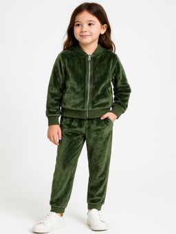 ZIP ZAP ZOOP - Green Velvet Ribbed Neck Zipper Co-Ord Set