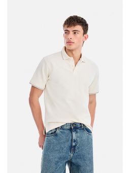 Snitch - Off-White Textured Half Sleeves Regular T-Shirt for Men