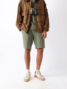 The Bear House - Men Green Solid Cotton Relax Fit Shorts