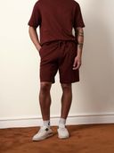 Maroon color option, Currently selected