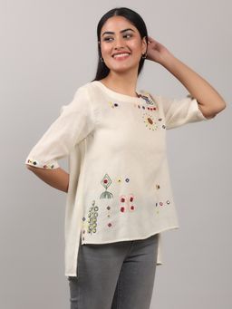 OSKOS - Cream Embroidered Regular Tunic