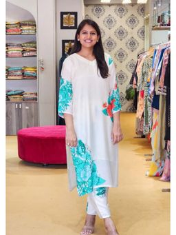 Pink Tree - White Muslin Printed Kurta with Pant Co-Ord