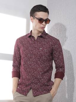CRIMSOUNE CLUB - Men's Maroon Paisley Print Shirt