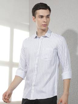 CRIMSOUNE CLUB - Men's White Vertical Stripes Shirt