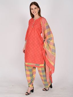 Rajnandini - Peach Cotton Blend Geometric Printed Kurta with Salwar and Dupatta