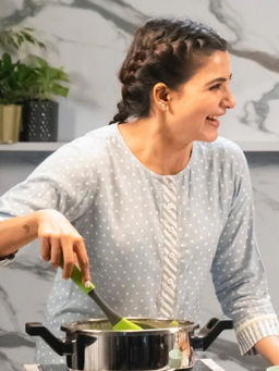 SAAKI - Wildflower Blue Polka Kurta