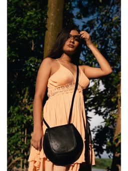 Miri - Black Hand Crafted Bianca Sling Bag