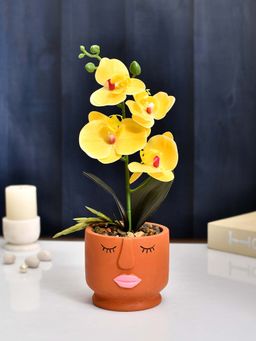 Tayhaa - Artistic Orange Face Planter with Yellow Artificial Orchids