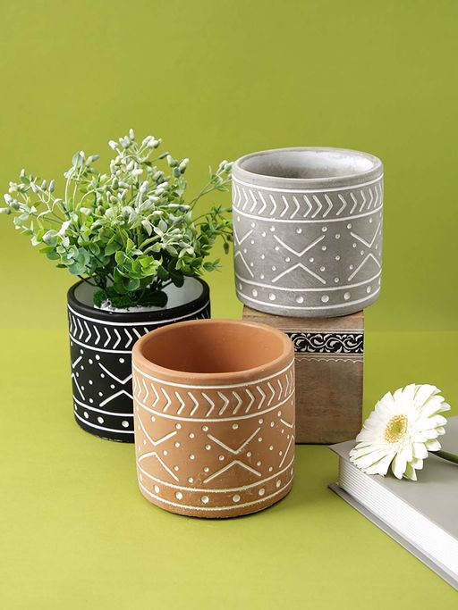 Tayhaa Engraved Ceramic Planters (Set Of 3)