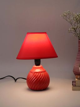 Tayhaa - Vintage Style Polished Ceramic Round Red Table Lamp