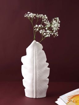 Tayhaa - White Ceramic Feather Vase