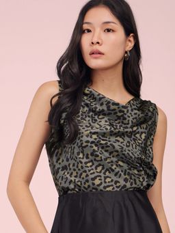 FABLE STREET - Olive Stretch Satin Top