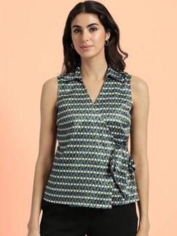 FableStreet - Geometric Printed Top