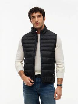 Tommy Hilfiger - Men Black Solid Regular Fit Polyester Puffer Jacket